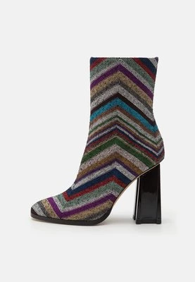 Botki Missoni