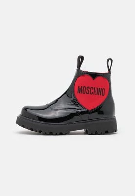 Botki Moschino