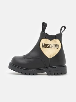 Botki Moschino