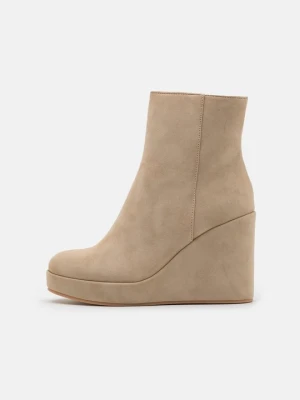Botki na koturnie Anna Field By Zalando beżowy