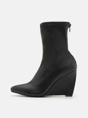 Botki na koturnie Even&Odd By Zalando czarny