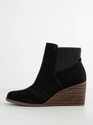 Botki na koturnie TOMS