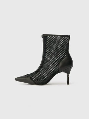 Botki na obcasie AllSaints