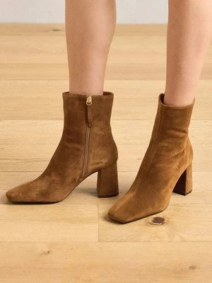 Botki na obcasie ÁNGEL ALARCÓN