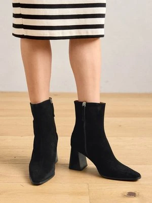 Botki na obcasie ÁNGEL ALARCÓN