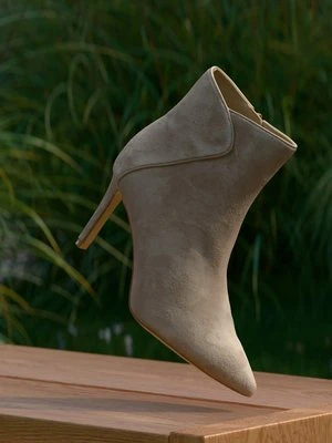 Botki na obcasie Anna Field