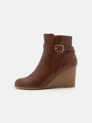 Botki na obcasie Anna Field By Zalando koniakowy