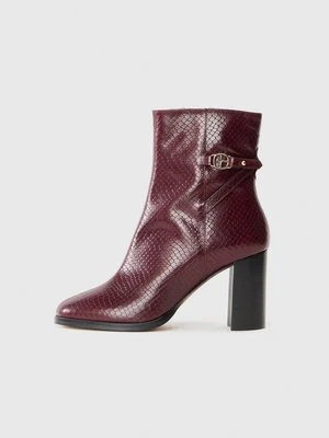 Botki na obcasie CLAUDIE PIERLOT