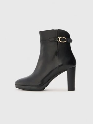 Botki na obcasie Geox