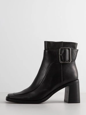 Botki na obcasie Jeffrey Campbell