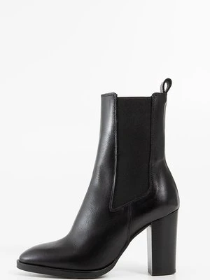 Botki na obcasie Jonak