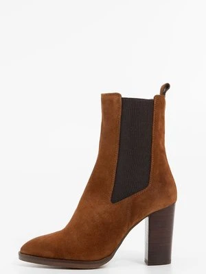 Botki na obcasie Jonak