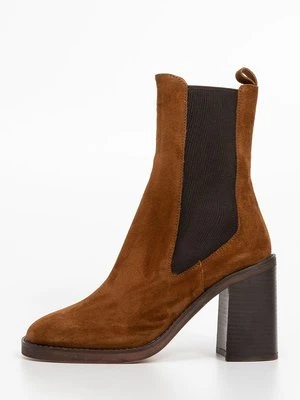 Botki na obcasie Jonak