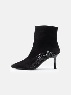 Botki na obcasie Karl Lagerfeld