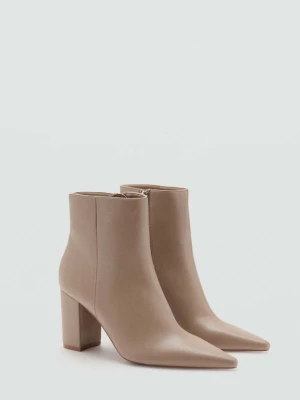 Botki na obcasie klockowym z noskiem kremowy / écru - Kobieta - - MANGO