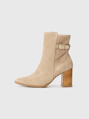 Botki na obcasie Paul Green