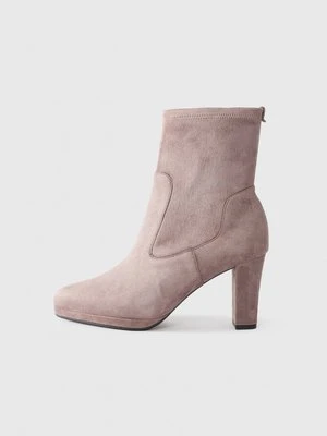 Botki na obcasie Peter Kaiser