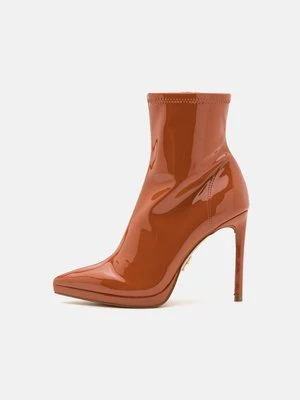 Botki na obcasie Steve Madden