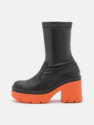 Botki na obcasie Steve Madden czarny