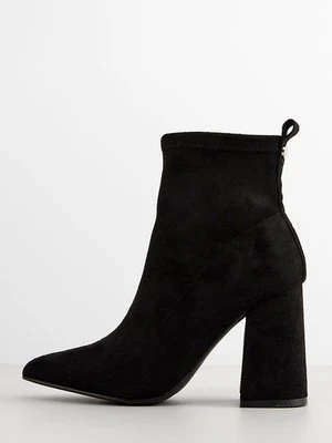 Botki na obcasie Steve Madden czarny