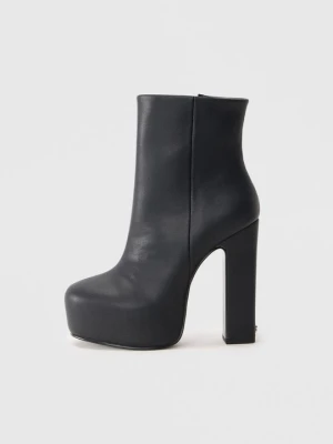 Botki na obcasie Steve Madden czarny