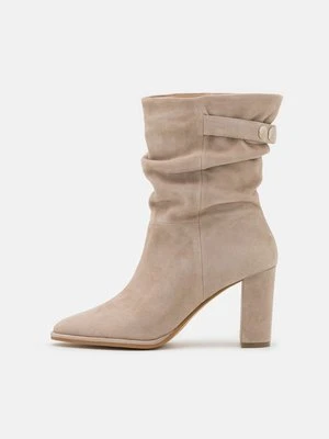 Botki na obcasie Steven New York