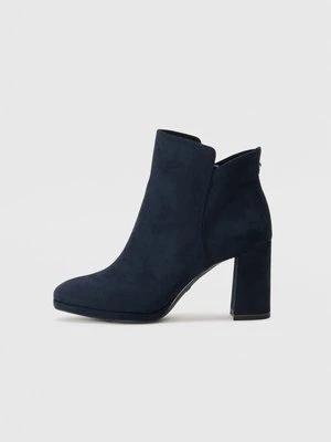 Botki na obcasie tamaris