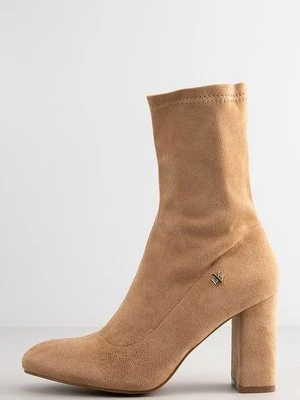 Botki na obcasie Vanessa Wu