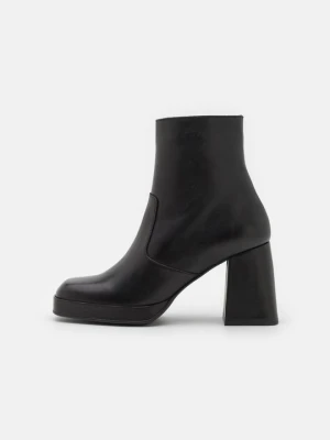 Botki na obcasie Vero Moda czarny