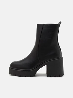 Botki na obcasie YOURTURN