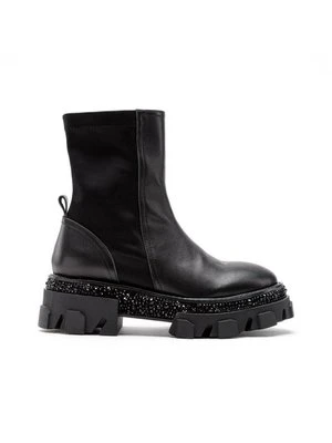 Botki na platformie Alma en Pena