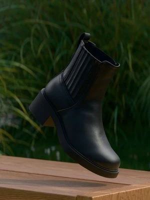 Botki na platformie Anna Field