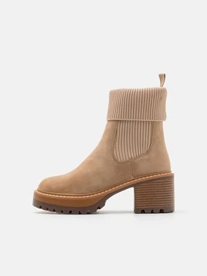 Botki na platformie Anna Field