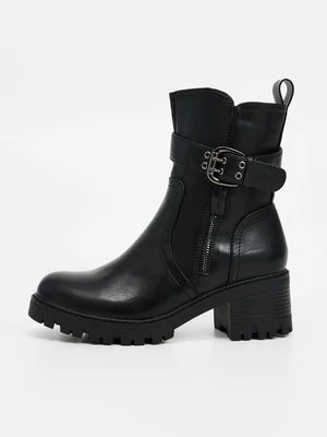 Botki na platformie Bianco