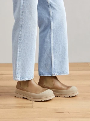 Botki na platformie Birkenstock taupe