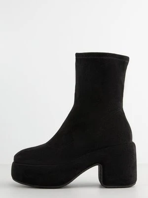 Botki na platformie Bronx