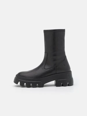 Botki na platformie Bronx