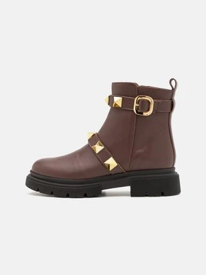 Botki na platformie bStore