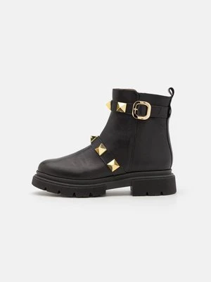 Botki na platformie bStore