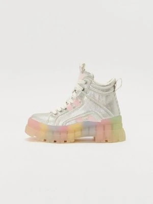 Botki na platformie Buffalo