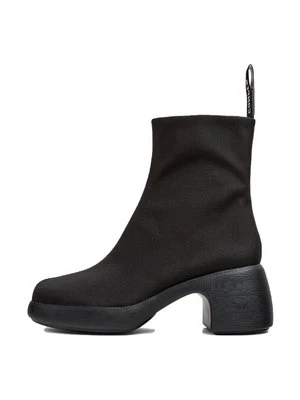 Botki na platformie Camper