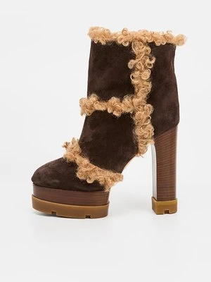 Botki na platformie Casadei