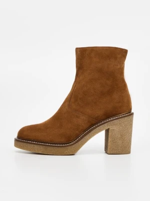 Botki na platformie Clarks brązowy