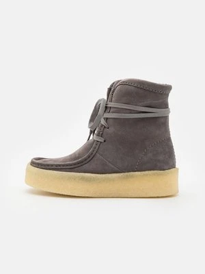 Botki na platformie Clarks Originals