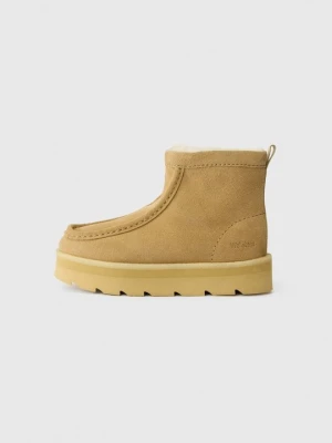 Botki na platformie Clarks piaskowy