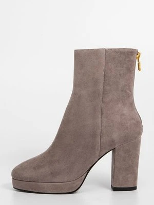 Botki na platformie Coccinelle