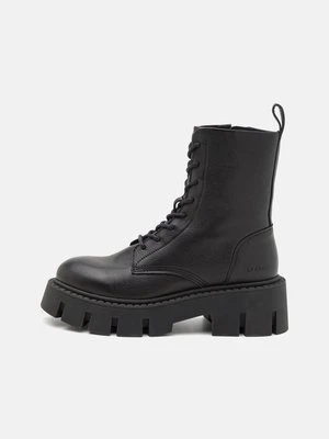 Botki na platformie Copenhagen Studios