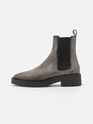 Botki na platformie Copenhagen Studios