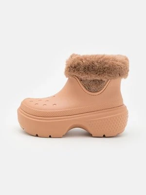 Botki na platformie Crocs