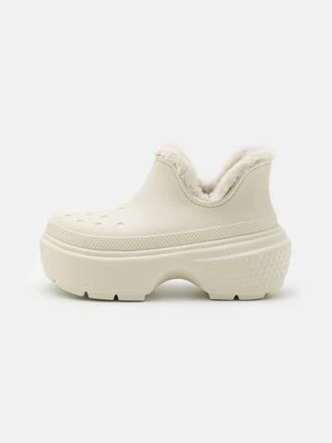 Botki na platformie Crocs